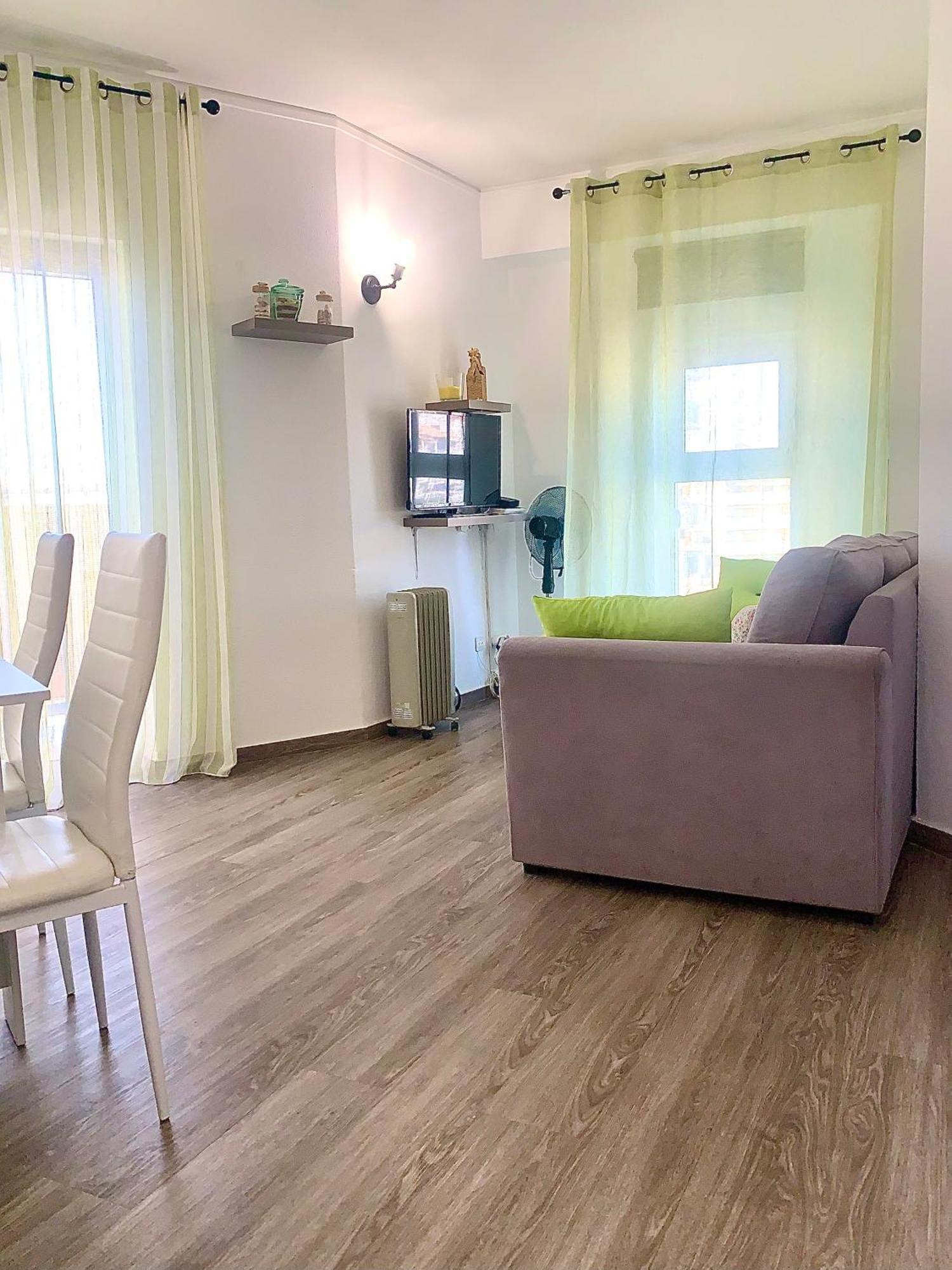 Casa Da Praia Na Torre Castelo Armacao de Pera Bagian luar foto